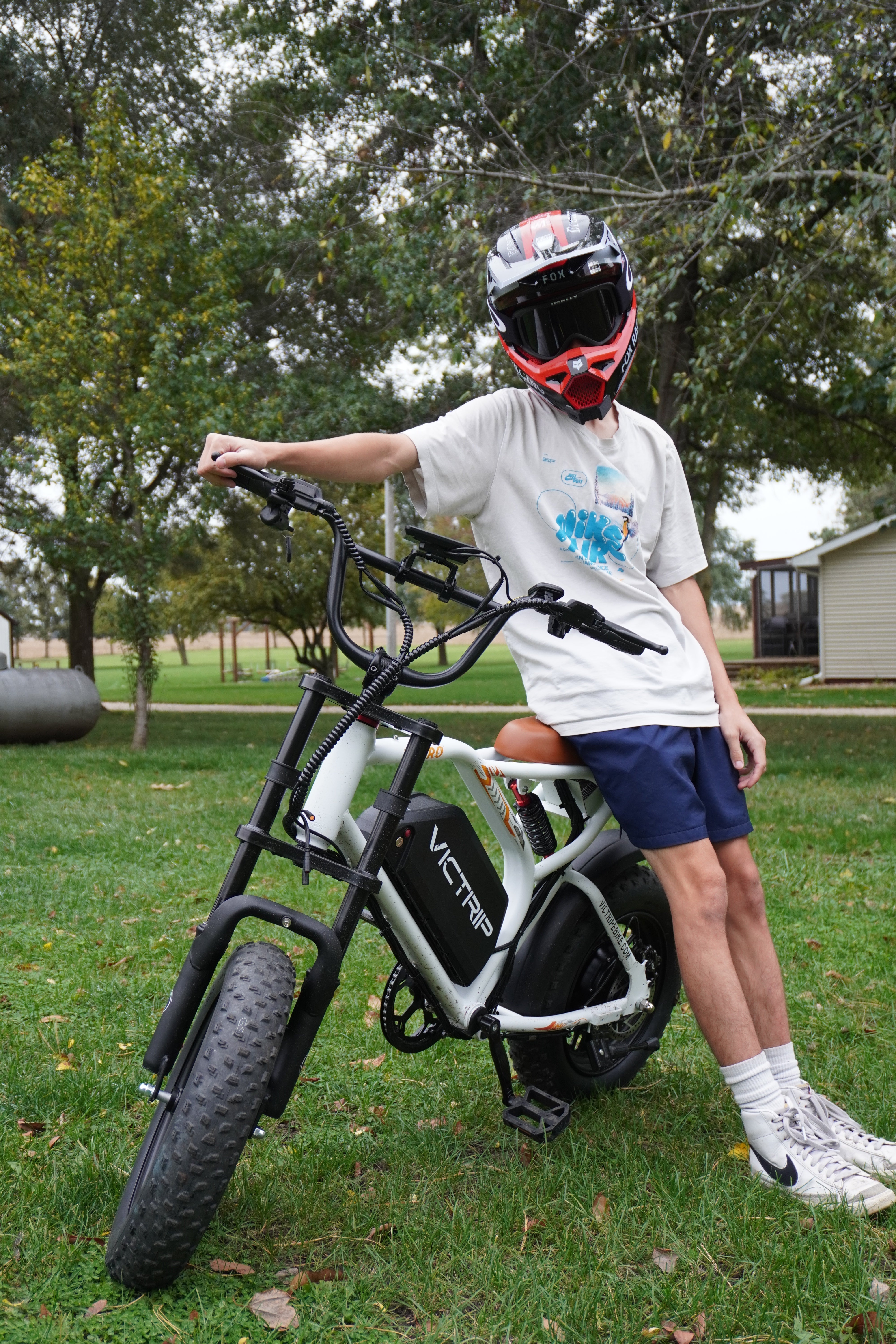 Image showcasing Electric Moped Bike for Students: Fast, Affordable, Eco-Friendly ...