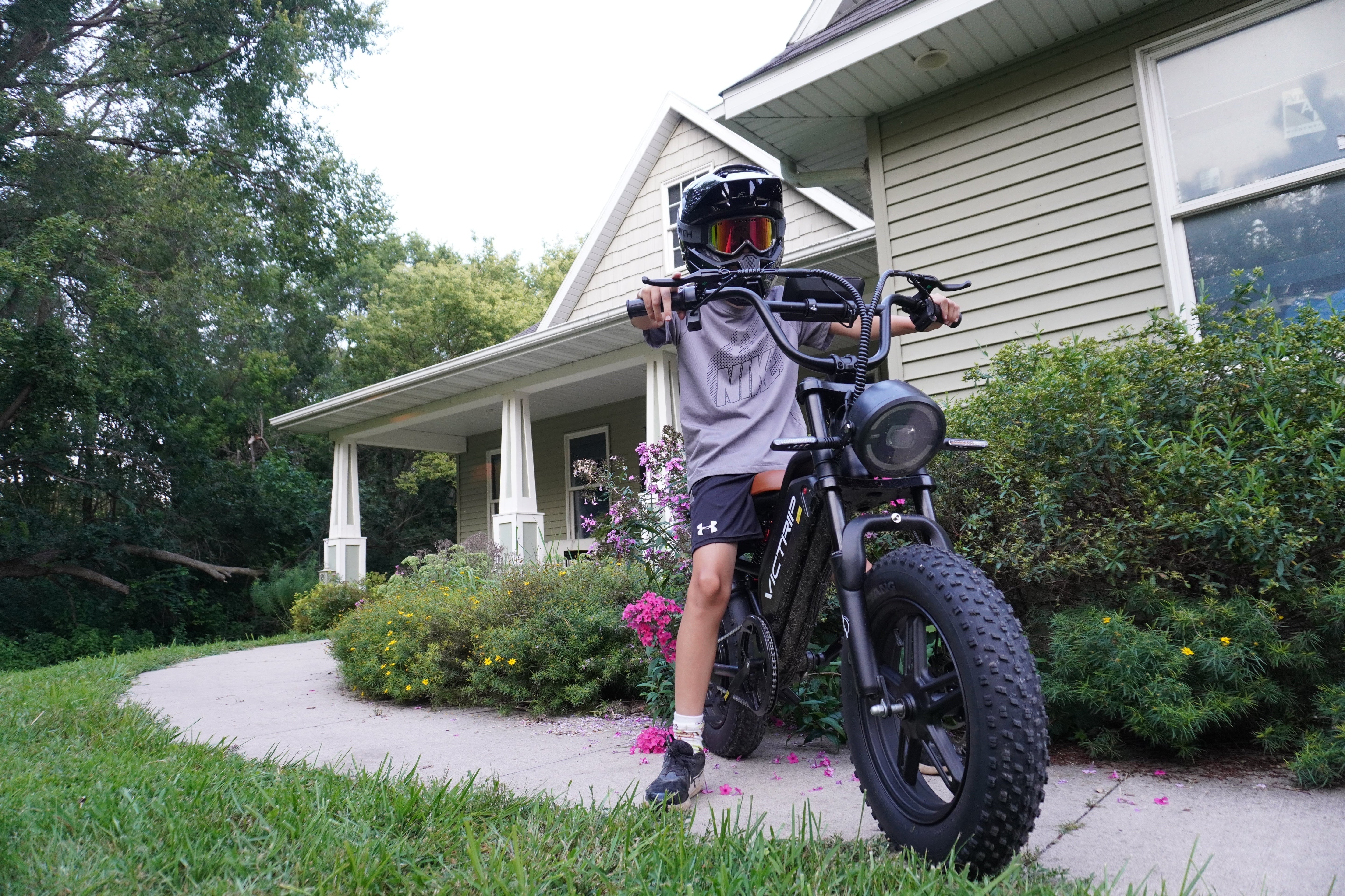 Electric Bikes For 11 Year Olds​ | VICTRIP